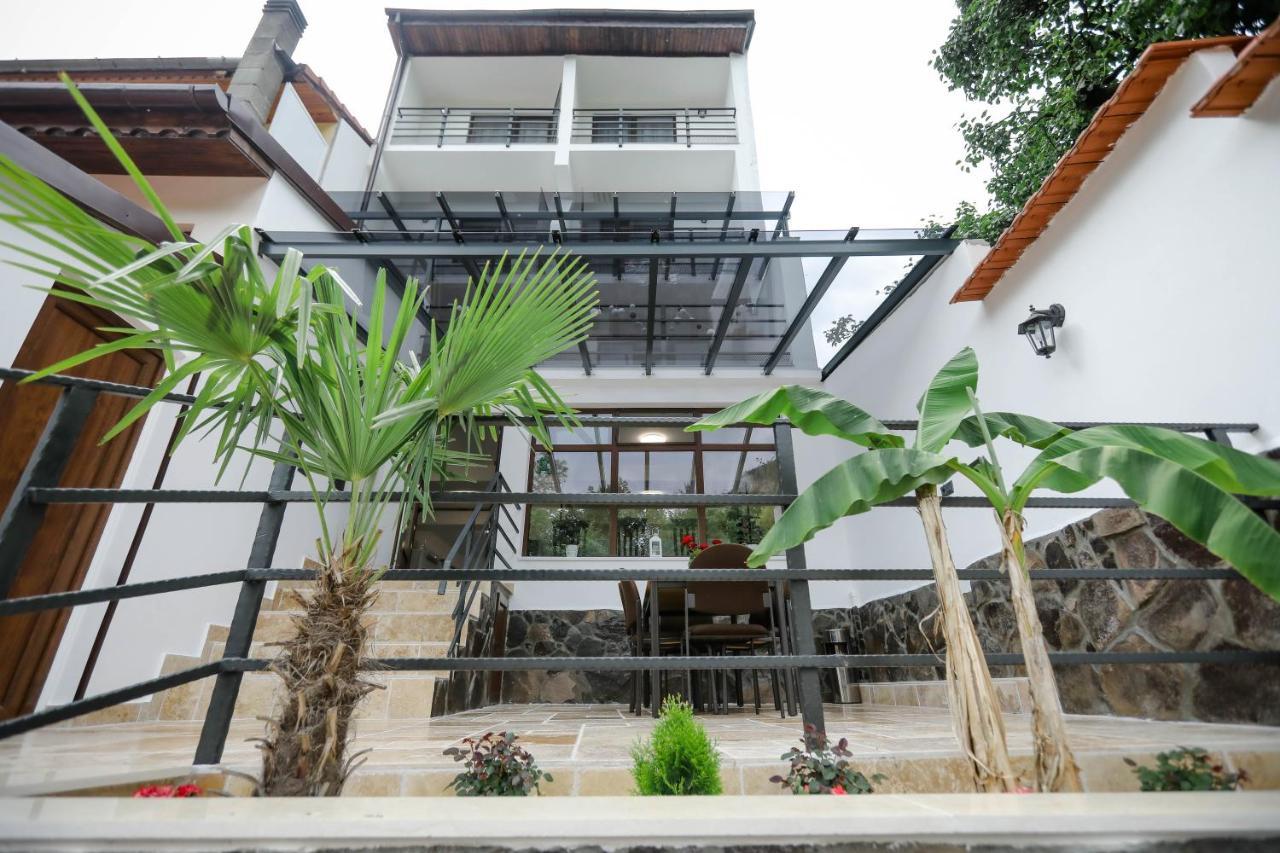 Casa Marica Hotel Baile Herculane Exterior photo